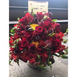 こだわりの赤い花アレンジメント Fleur Marche Soleil フルールマルシェ ソレイユ