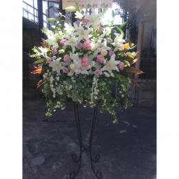 カサブランカのエレガントスタンド花 Fleur Marche Soleil フルールマルシェ ソレイユ